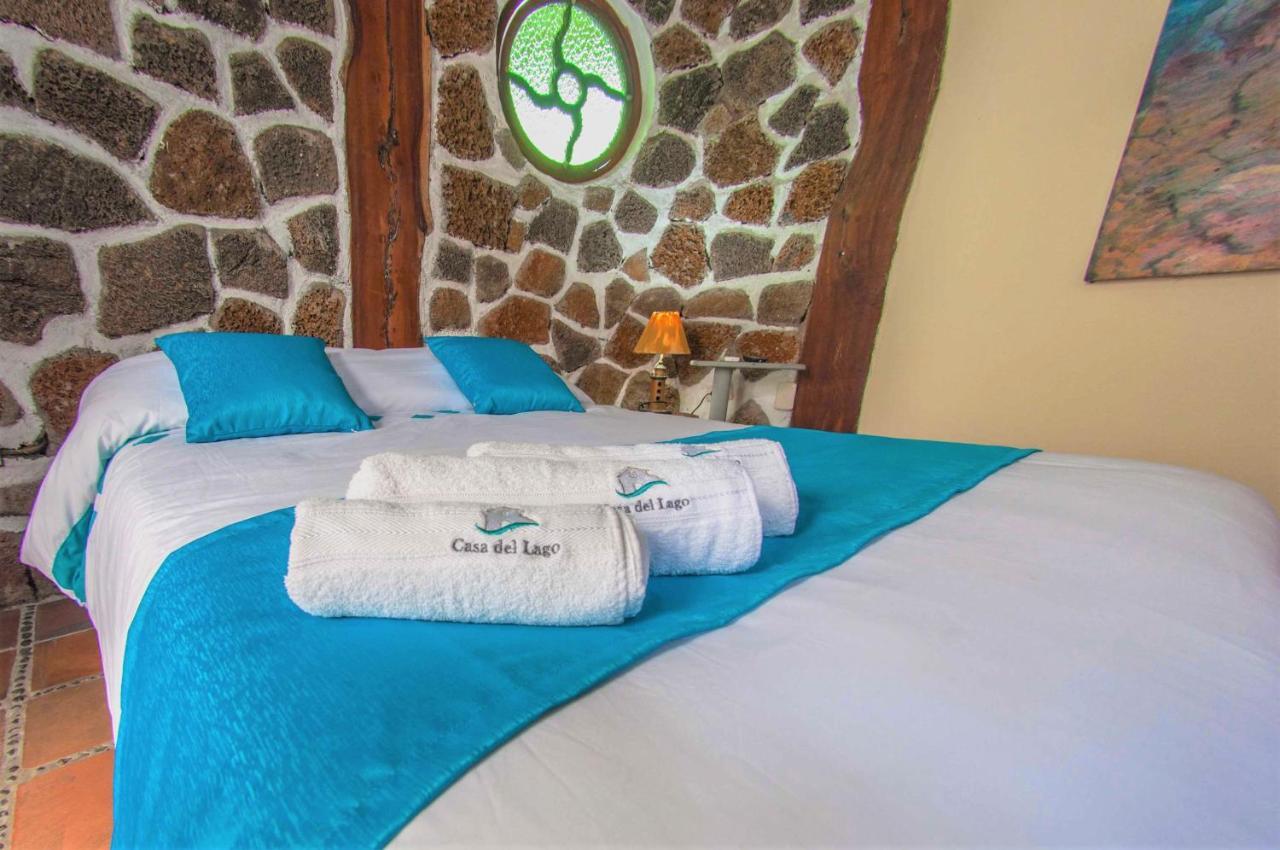 Casa del Lago Lodging House Puerto Ayora  Exterior foto